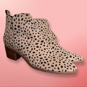 Dolce Vita Spotted Kaidie ankle booties 7.5